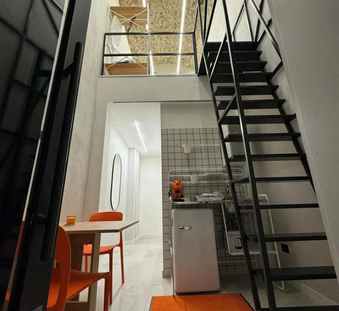 Orange Heart Room Naples