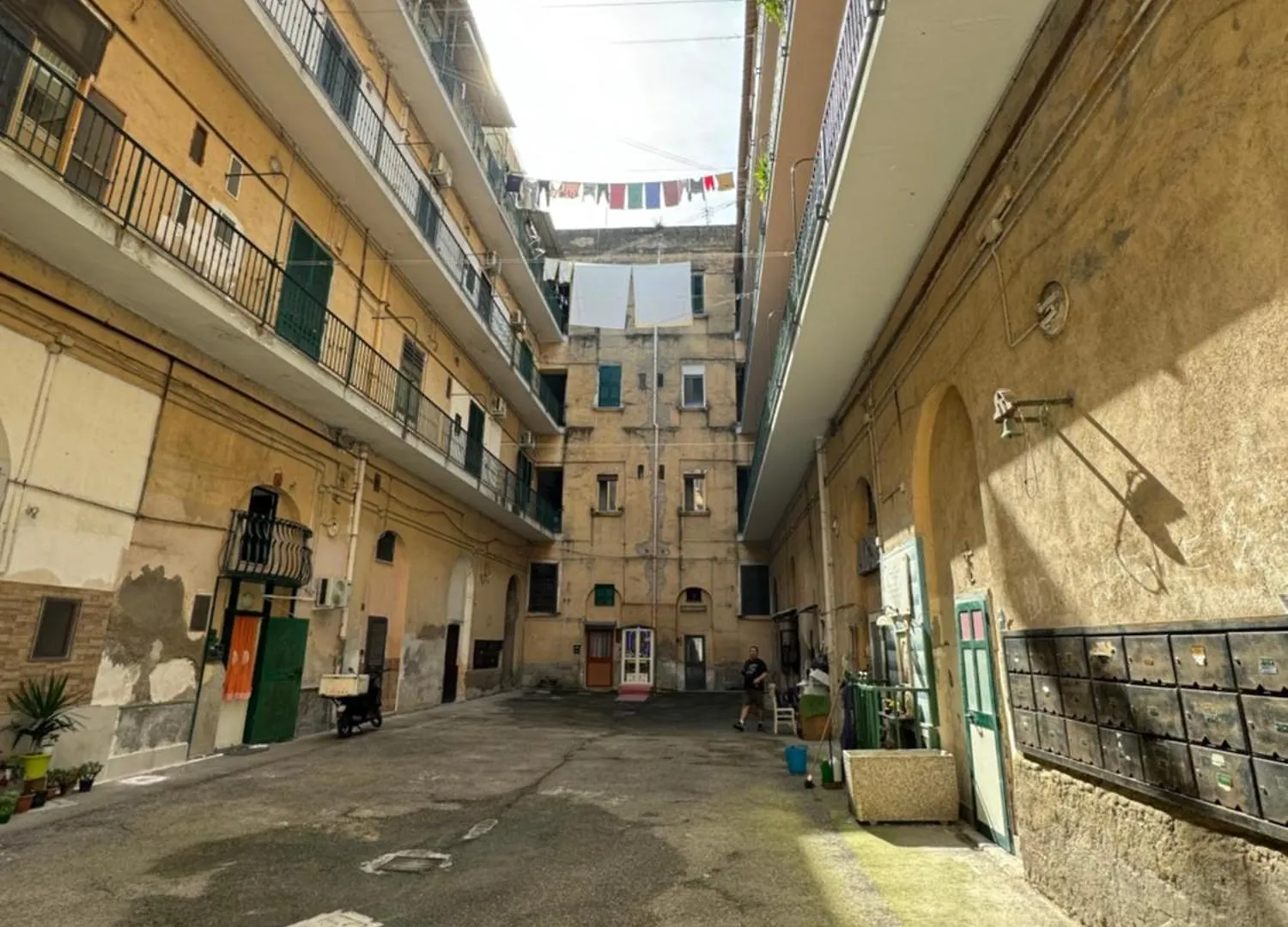 Orange Heart Room Naples